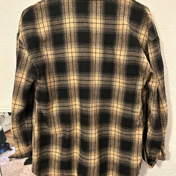 Flannel - Picture 4 of 4